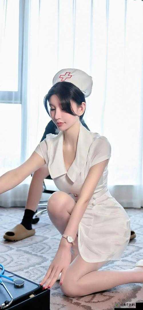 丝袜与激情的国产美学：当另类制服掀起文化新风潮