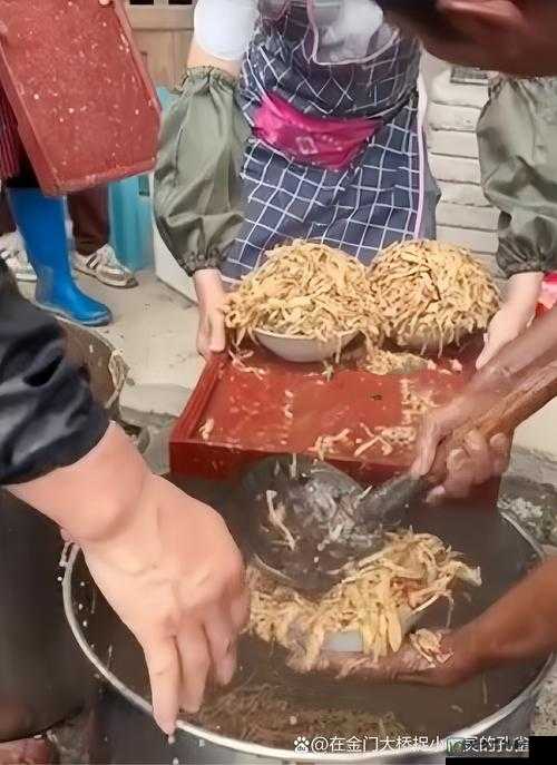 嗯～啊～快点🌿死我男男背后的社会现象：当代年轻人情感表达的隐喻与焦虑