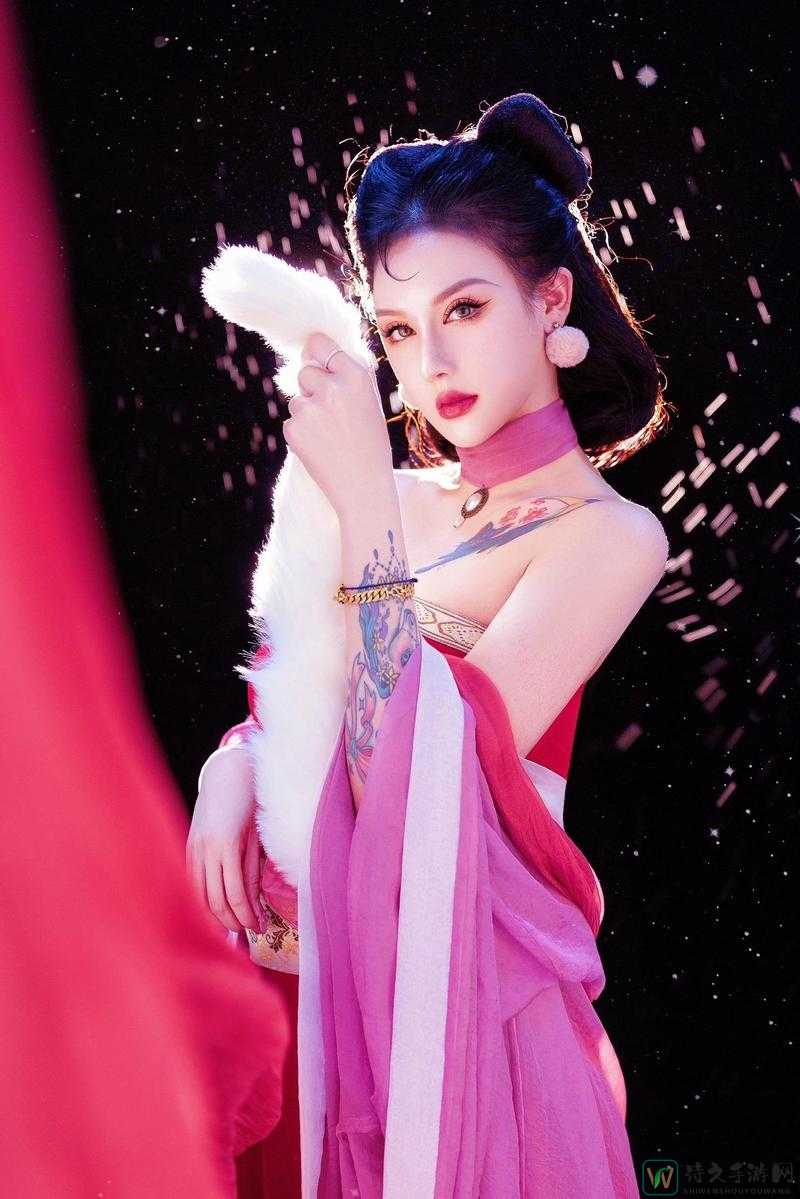 国产浪潮下的白浆喷妲己造型：一场打破次元壁的文化狂欢