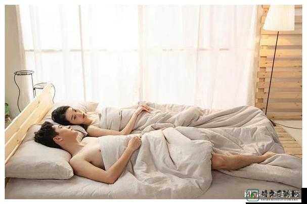 妺妺第一次啪啪好紧www：亲密背后折射的时代浪潮
